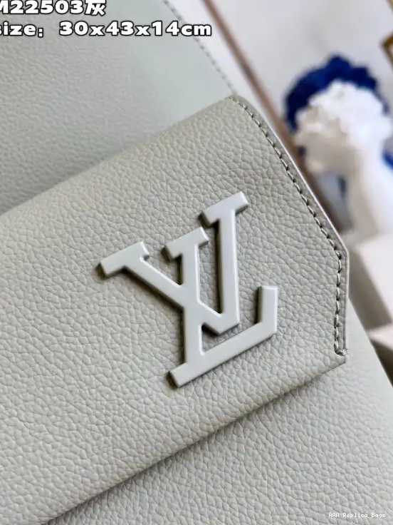 Aaa replica ru LOUIS TAKEOFF VUITTON BACKPACK 0510